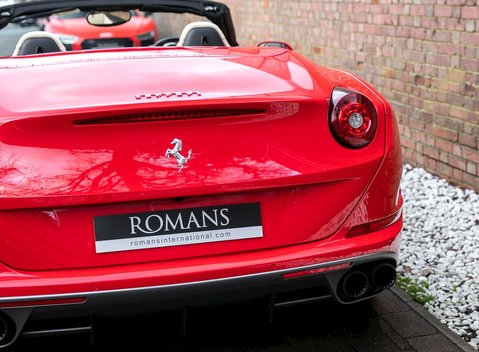 Ferrari California T HS 26
