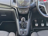 Vauxhall Zafira 1.6 Zafira Tourer SRi CDTi ecoFLEX S/S 5dr 25