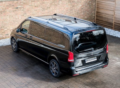 Mercedes-Benz V Class D AMG Line (Extra Long) 13