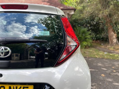 Toyota Aygo VVT-I X-PLAY 42