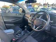 Hyundai TUCSON GDI SE BLUE DRIVE 16