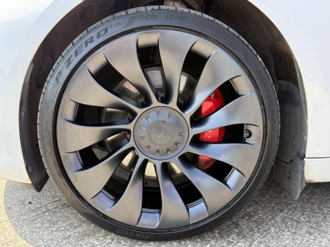 Tesla Model 3 (Dual Motor) Performance Saloon 4dr Electric Auto 4WDE (Performance Upgrade 17