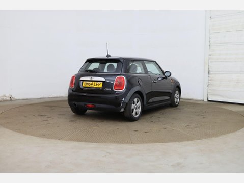Mini Hatch 1.5 Cooper Euro 6 (s/s) 3dr 6