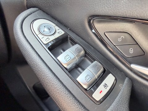 Mercedes-Benz C Class C220 BLUETEC SE EXECUTIVE 21