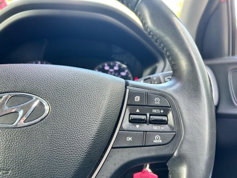 Hyundai i20 T-GDI PREMIUM NAV 29