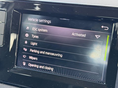 Skoda Fabia 1.0 MPI SE Comfort Euro 6 (s/s) 5dr 18