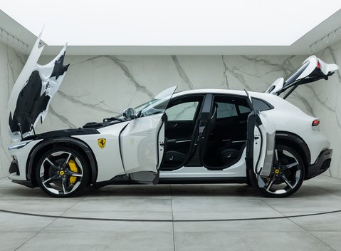 Ferrari Purosangue 5