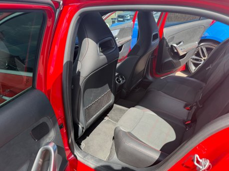 Mercedes-Benz A Class 2.0 A250 AMG Line (Premium Plus) Hatchback Petrol 7G-DCT Euro 6 (224 ps) 37