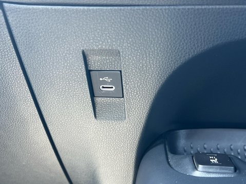 Suzuki Swace MOTION 43