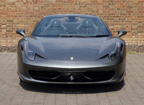 Ferrari 458 Spider 2