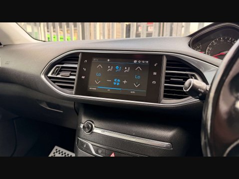 Ford Ecosport 1.5 EcoSport Zetec 5dr 31