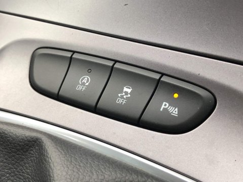 Vauxhall Astra 1.6 CDTi Tech Line Sports Tourer Euro 6 (s/s) 5dr 32