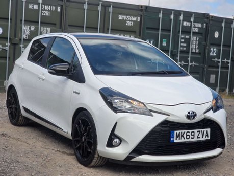 Toyota Yaris 1.5 VVT-h GR SPORT Hatchback 5dr Petrol Hybrid E-CVT Euro 6 (s/s) (100 ps) 27