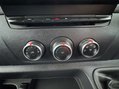 Nissan NV400 2.3 NV400 Tekna DCI 29