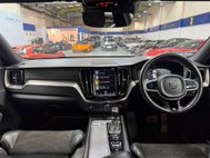 Volvo XC60 2.0 D4 R-Design Pro SUV 5dr Diesel Auto AWD Euro 6 (s/s) (190 ps) 2