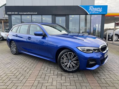 BMW 3 Series 330E M SPORT