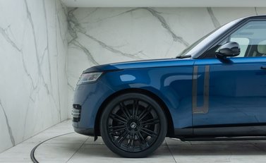 Land Rover Range Rover D350 AUTOBIOGRAPHY 38