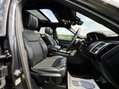 Land Rover Discovery TD6 HSE LUXURY 28