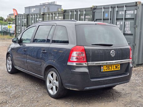 Vauxhall Zafira 1.6 16V Exclusiv MPV 5dr Petrol Manual Euro 5 (115 ps) 29