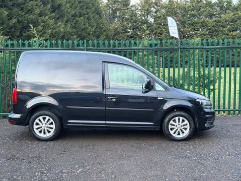 Volkswagen Caddy C20 TDI HIGHLINE 13