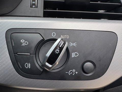 Audi A4 2.0 TDI ultra Sport S Tronic Euro 6 (s/s) 5dr 38