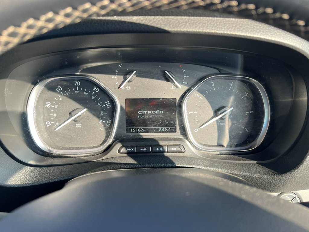2021 Citroen DispatchXLWB L3H1 Driver 1400 Air Con Alloys Nav Sensors EURO 6 NO VAT — thumbnail 32 of 51
