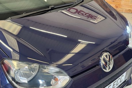 Volkswagen Up 1.0 High up! Hatchback 5dr Petrol ASG Euro 6 (75 ps) 15