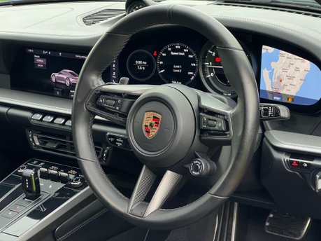 Porsche 911 CARRERA PDK 31