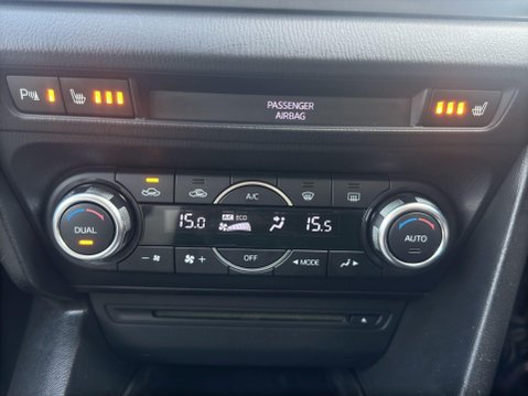Mazda 3 2.0 SKYACTIV-G Sport Nav Auto Euro 5 (s/s) 5dr 26
