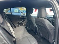 Ford Focus ST-LINE EDITION MHEV 12