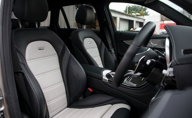 Mercedes-Benz GLC 63 4Matic 12