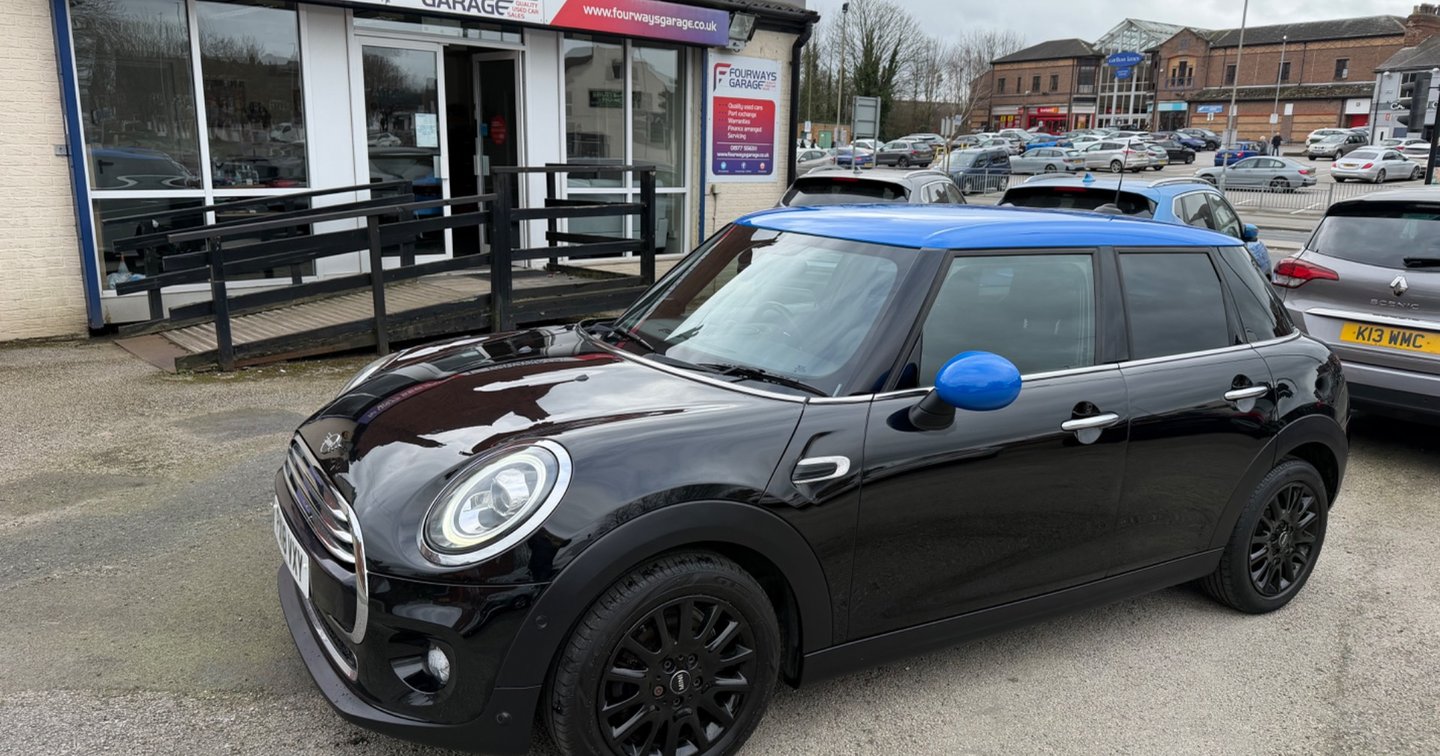 2018 MINI Hatch