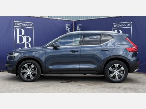 Volvo XC40 1.5 T3 Inscription SUV 5dr Petrol Auto Euro 6 (s/s) (163 ps) 8