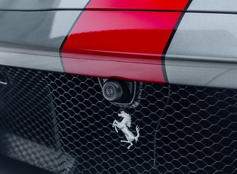 Ferrari 812 Competizione 63