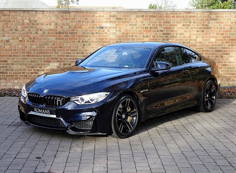 BMW M4 Coupe 19