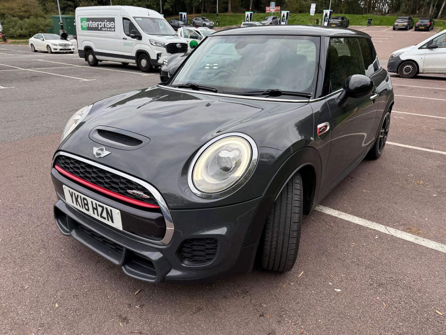 2018 MINI Hatch — image 1