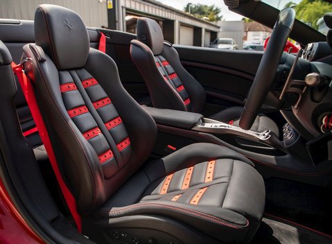 Ferrari California 14