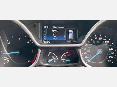 Ford Transit Connect 1.5 TDCi 240 Limited Panel Van 5dr Diesel Powershift L2 H1 (129 g/km, 118 b 35