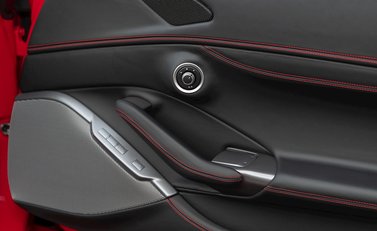 Ferrari Portofino 21