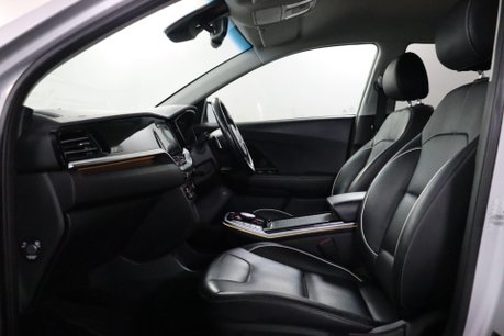 Kia Niro 4 44