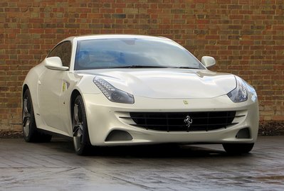 Ferrari FF 