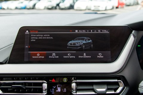 BMW 1 Series 118I M SPORT 25