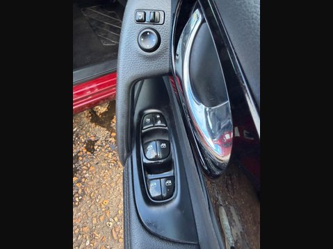 Nissan Qashqai 1.5 dCi Acenta Premium Euro 6 (s/s) 5dr 14