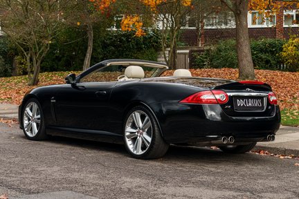Jaguar XK R Convertible 4