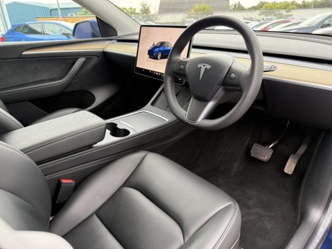 Tesla Model Y (Dual Motor) Long Range SUV 5dr Electric Auto 4WDE (384 bhp) 2