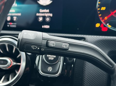 Mercedes-Benz A Class A 200 D AMG LINE PREMIUM 31