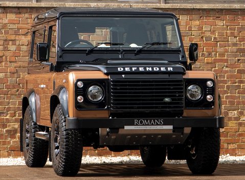 Land Rover Defender 90 Autobiography Edition 1