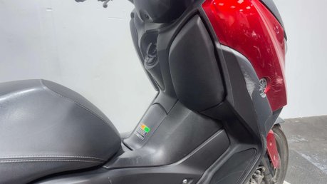 Yamaha Xmax 125 YP R 2018 21K RUNS GREAT PROJECT SCOOTER LEARNER 125CC BIKE 15