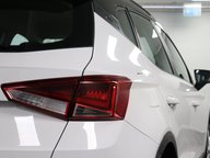 SEAT Arona TSI SE 23