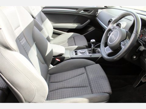 Audi A3 TFSI SPORT 12